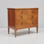1407 7251 CHEST OF DRAWERS